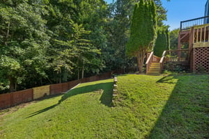 Wentworth Dr-S2608-057.jpg