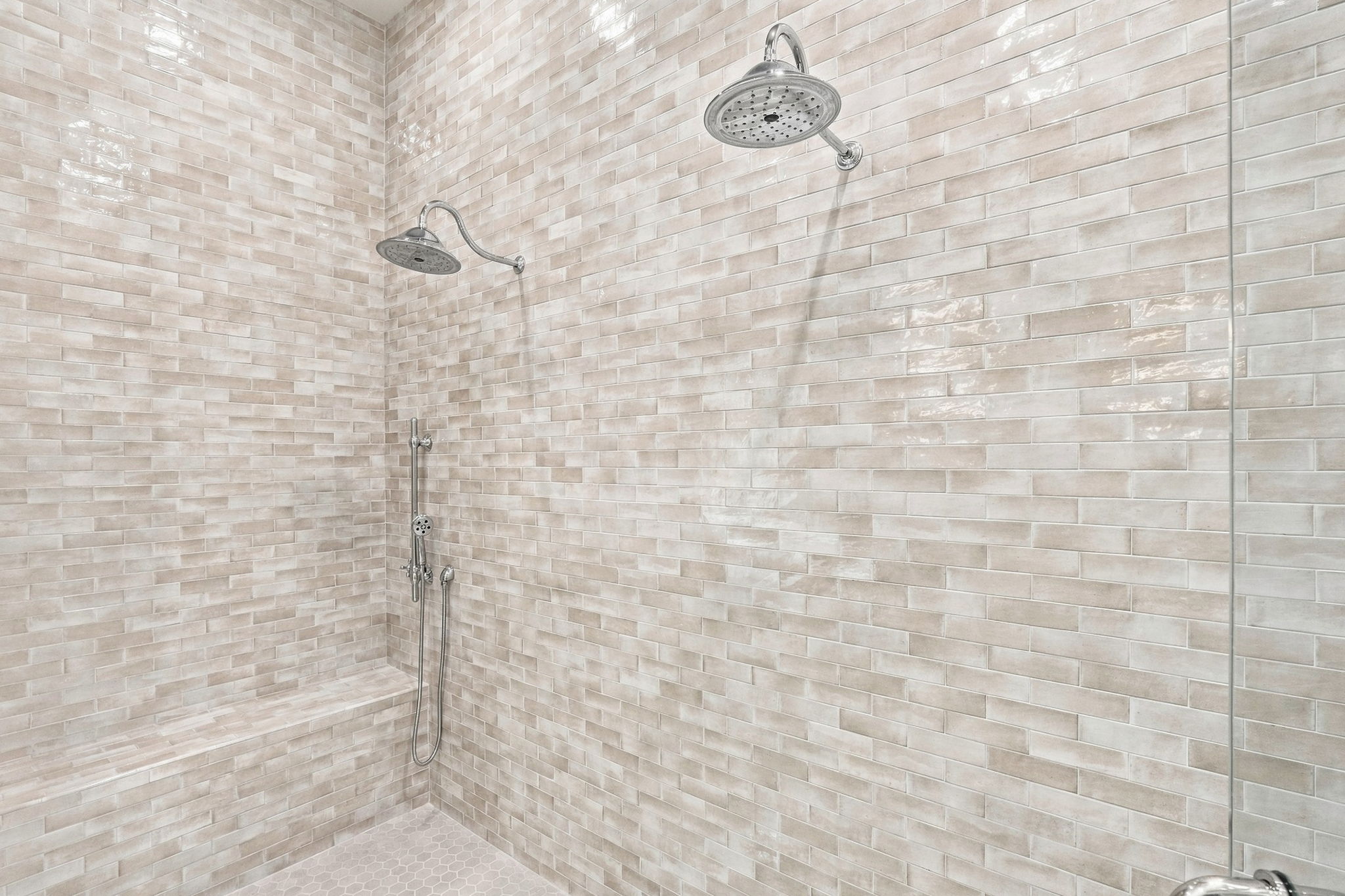  Photo 38