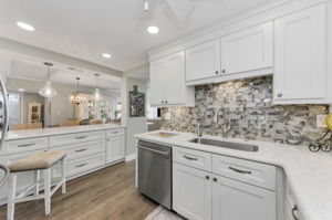 Kitchen 4