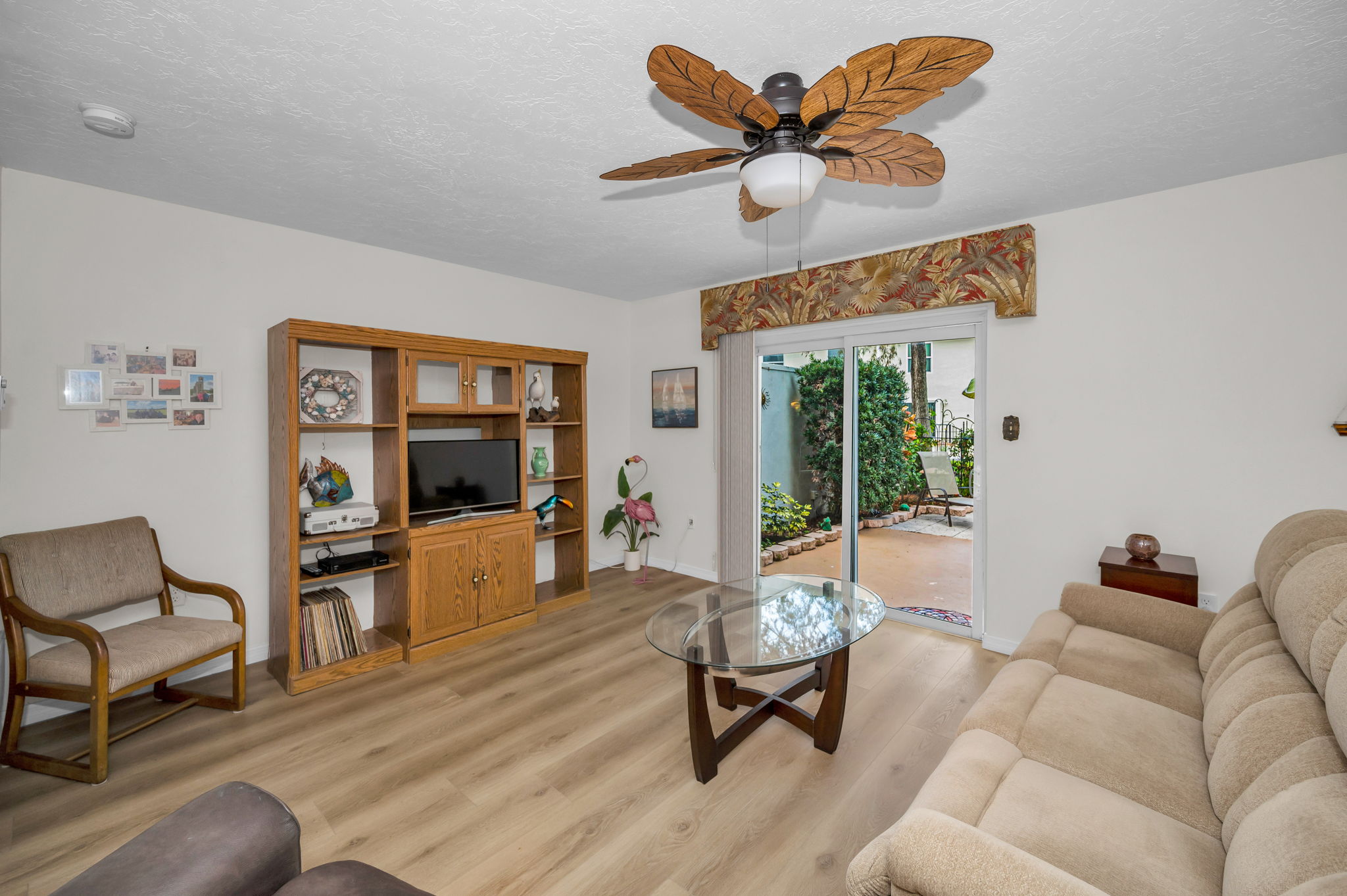 Living Room1