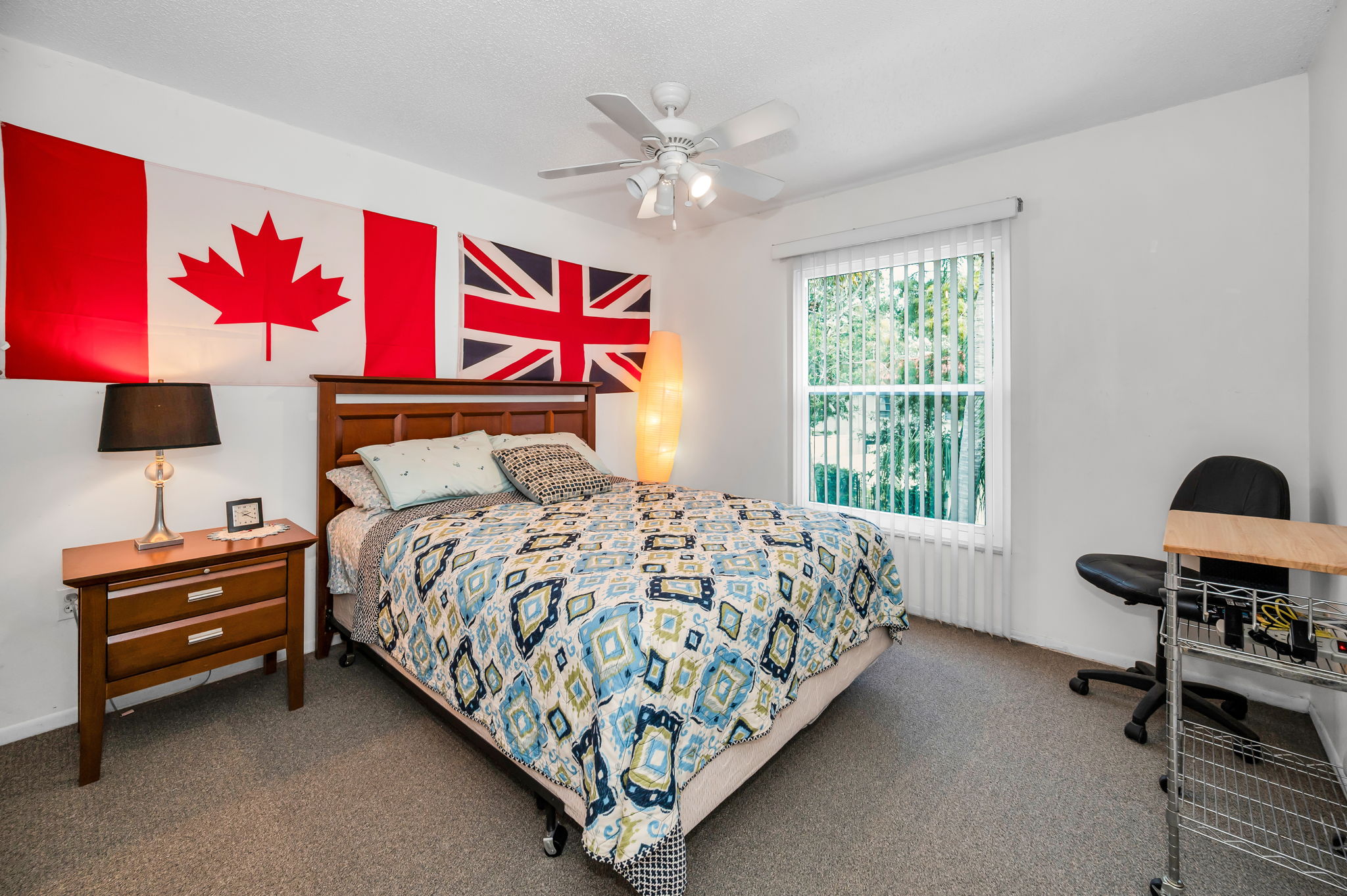 Upper Level Bedroom2a