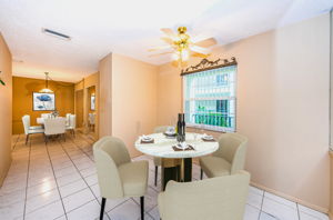 Kitchen Eat-in Area1-vs