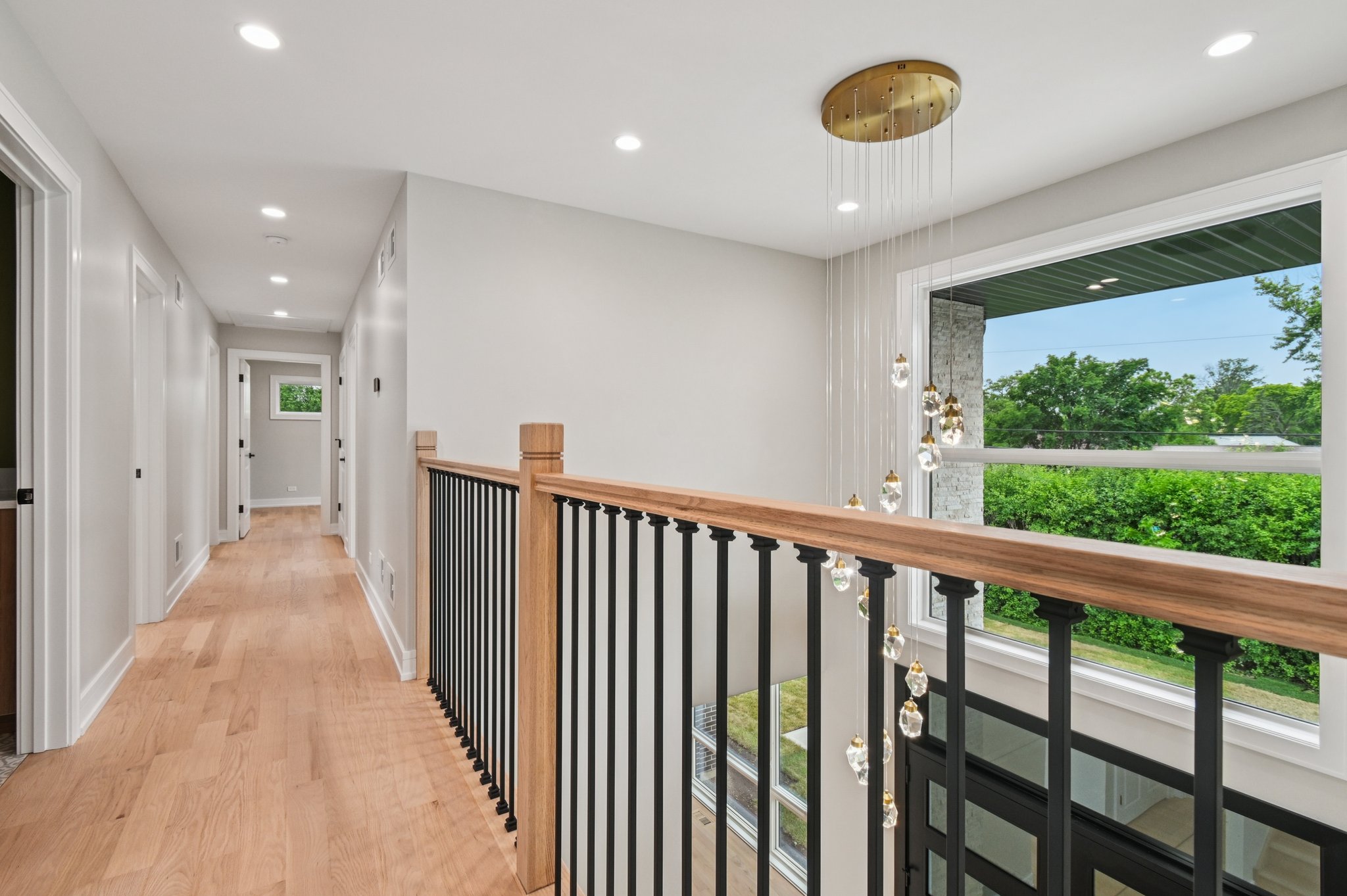 2700 Fontana Dr-1906-031.jpg