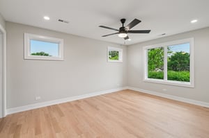 2700 Fontana Dr-1906-044.jpg