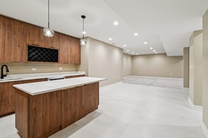 2700 Fontana Dr-1906-079.jpg