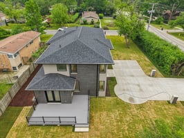 2700 Fontana Dr-1906-101.jpg