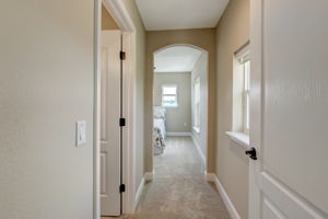 Bedroom/Bathroom