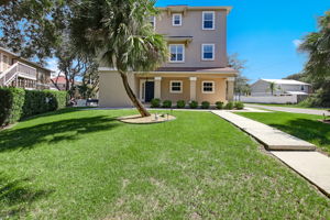 Welcome to 2700 Ocean Drive