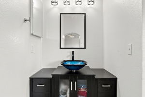  Photo 31