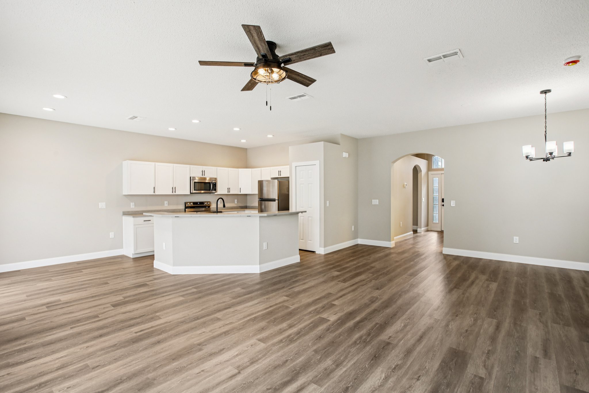 Sierra Vista Way-S1601-008.jpg