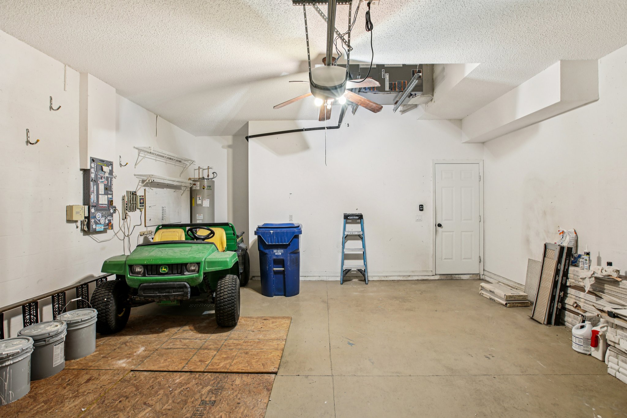 Sierra Vista Way-S1601-032.jpg