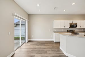 Sierra Vista Way-S1601-010.jpg