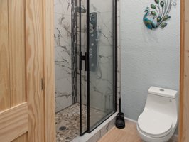 Photo 45