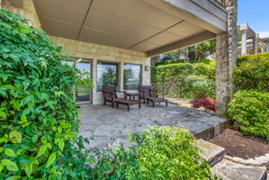 Downstairs Covered Area Overlooking Lake Travis