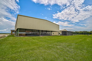 27000 Harrison Rd-42