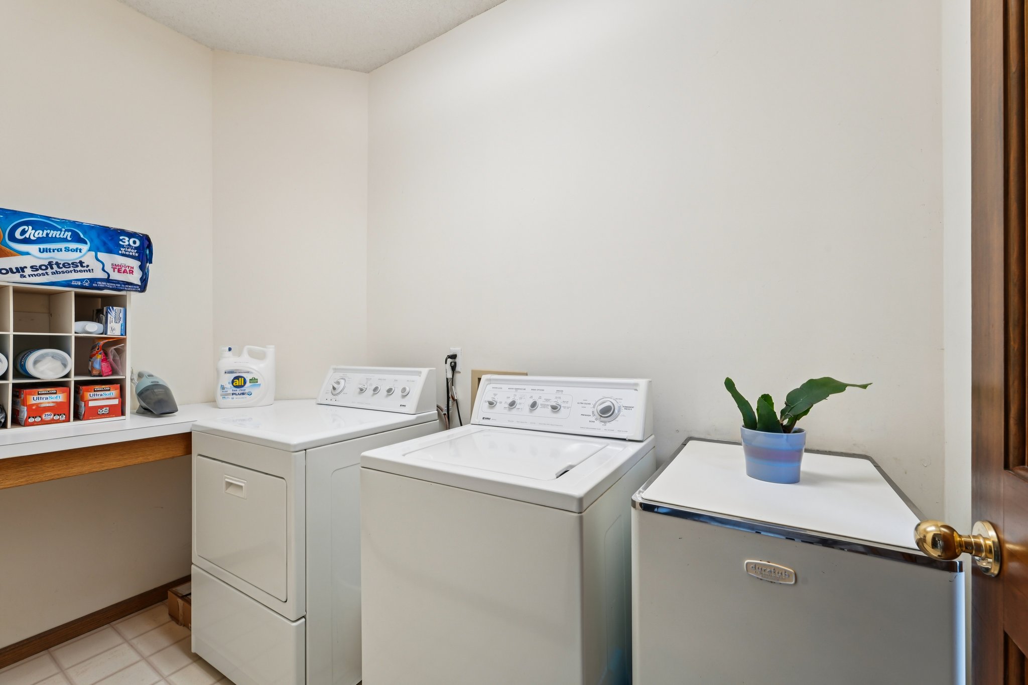 Ashley Ter-S0403-052.jpg