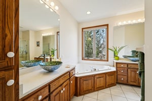 Ashley Ter-S0403-047.jpg