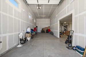 Photo 37