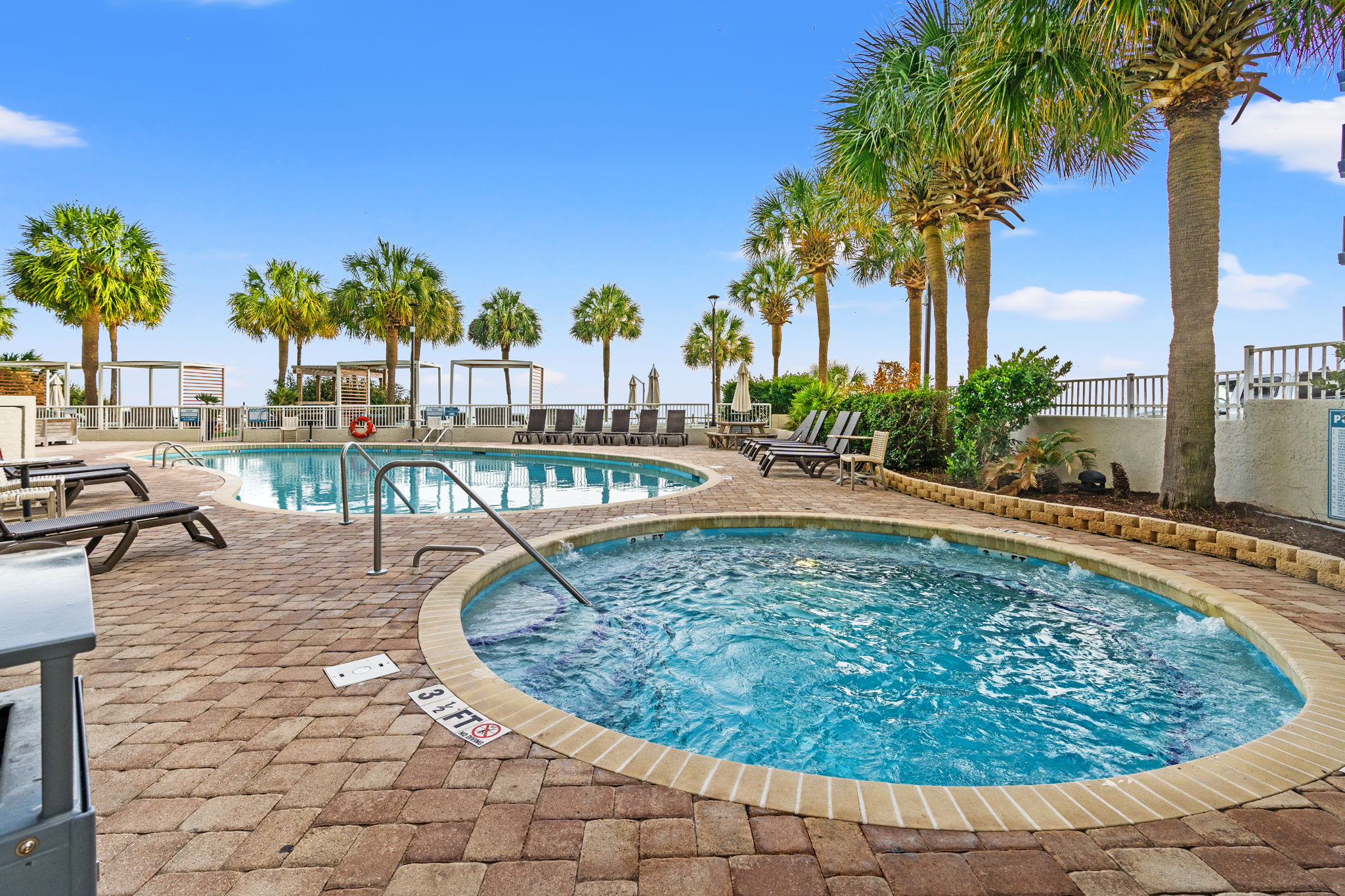 Amenities (5)