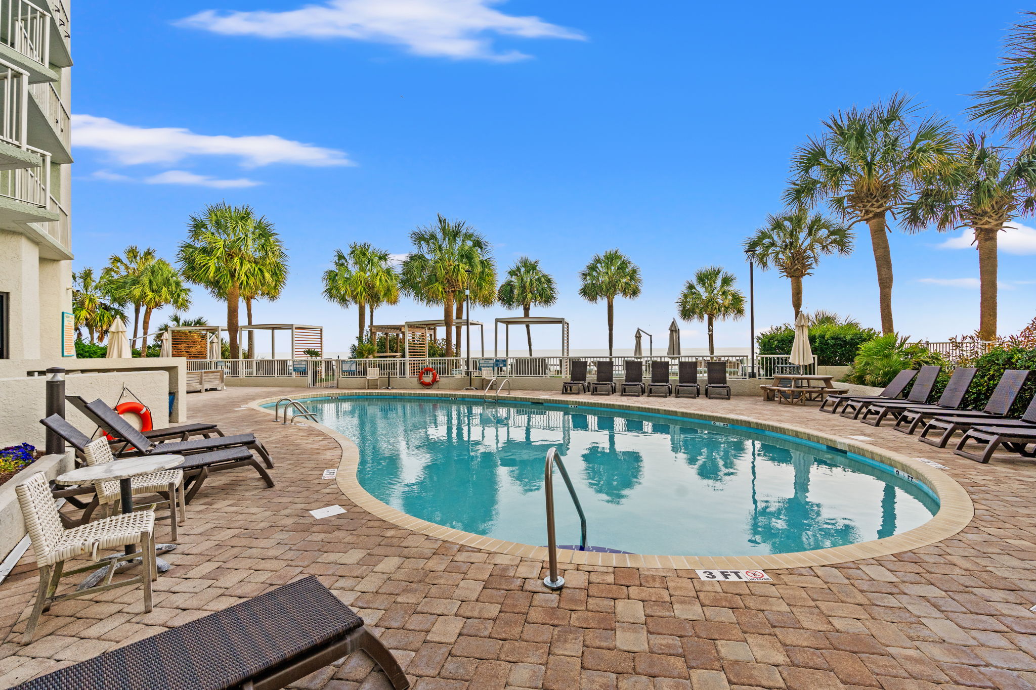 Amenities (7)