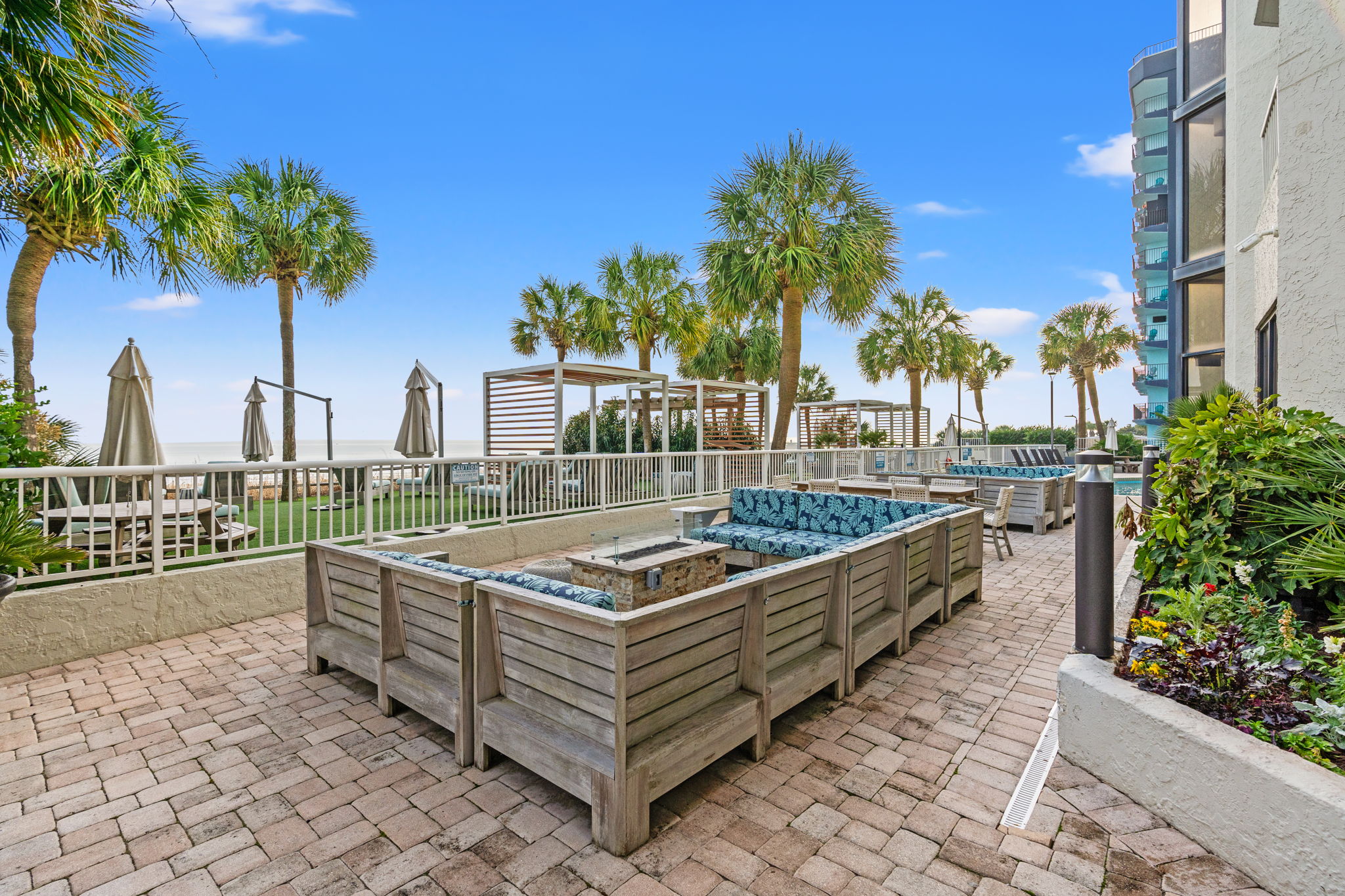 Amenities (9)