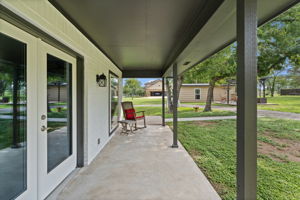  Photo 40