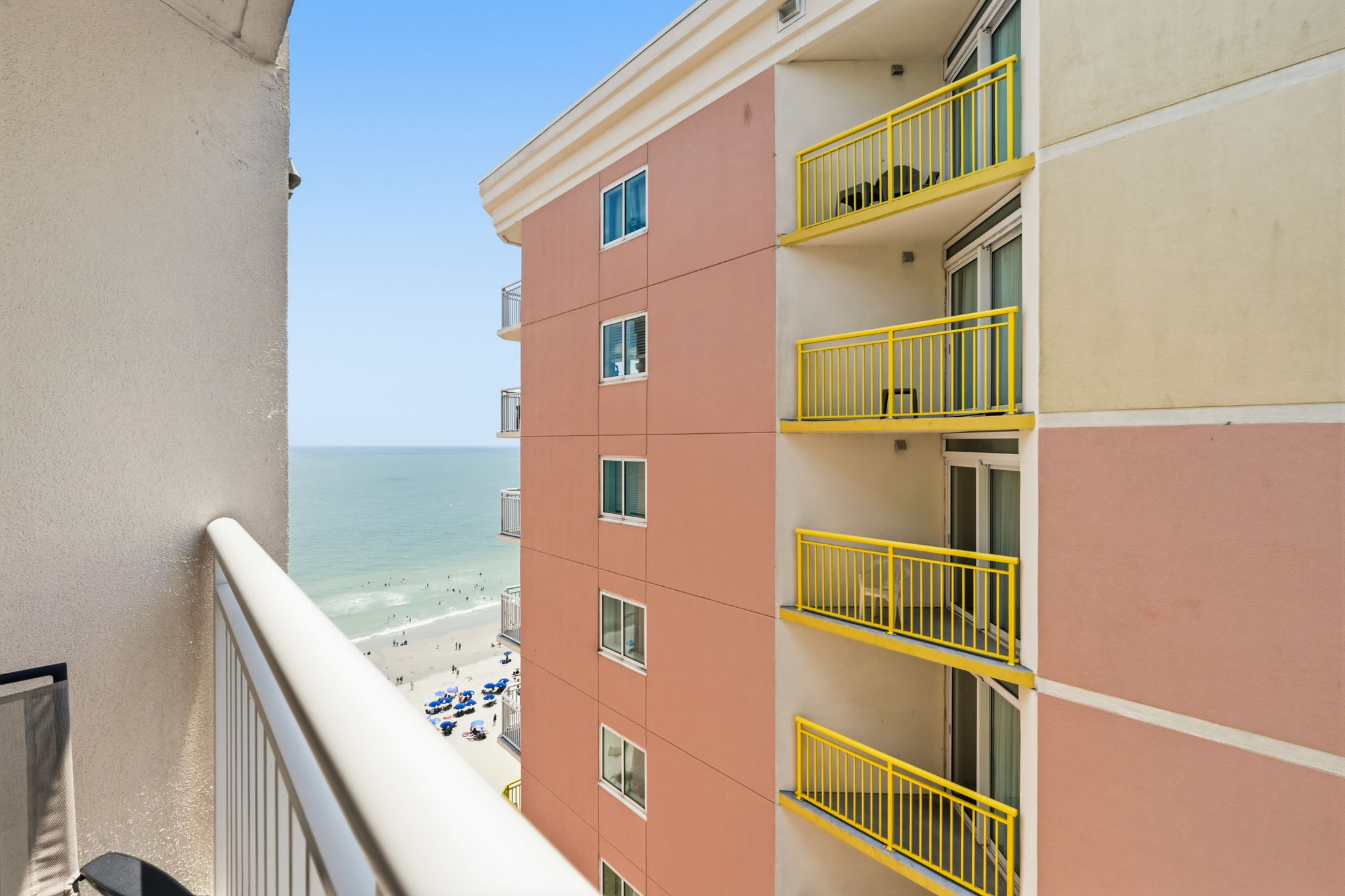  Photo 43