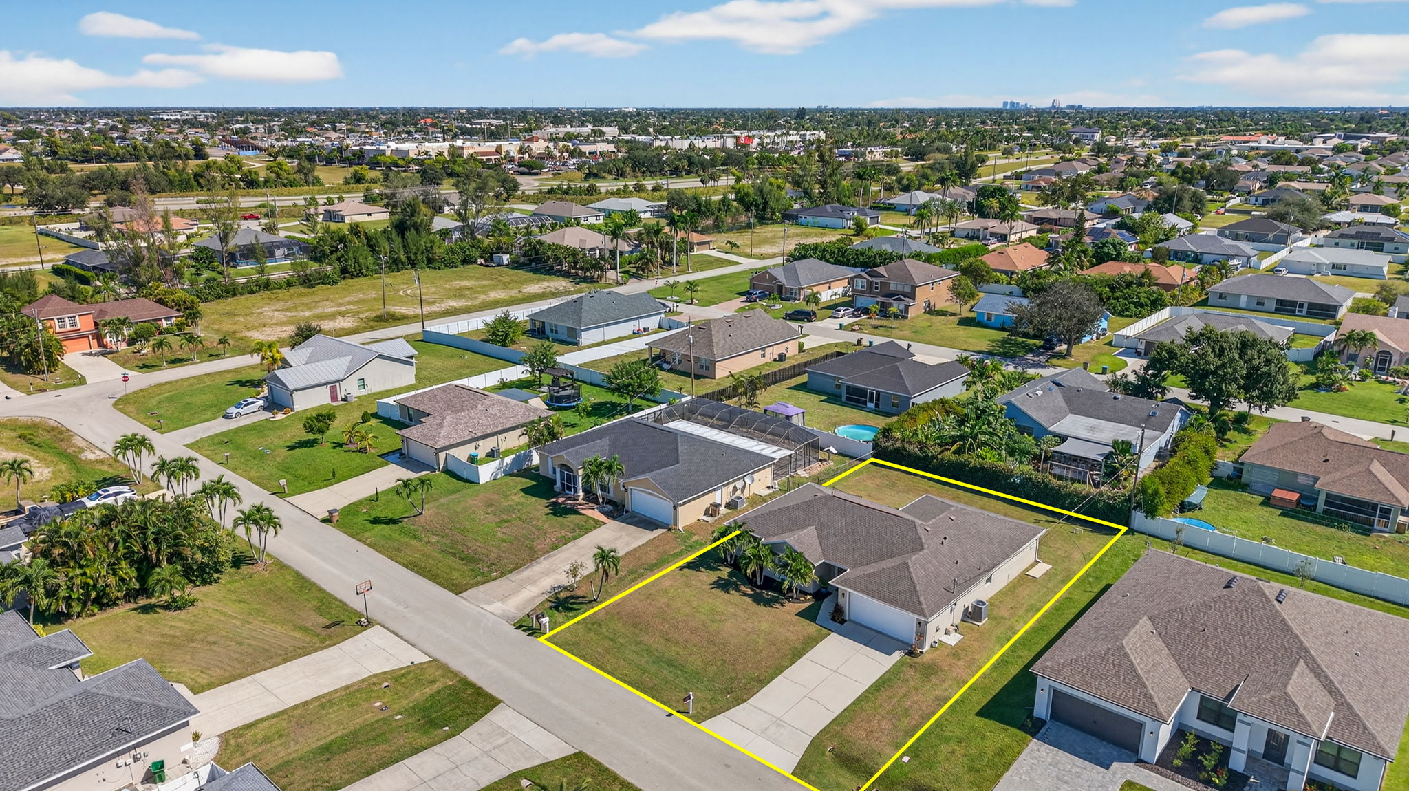 Aerial Front Exterior 3 - lot line