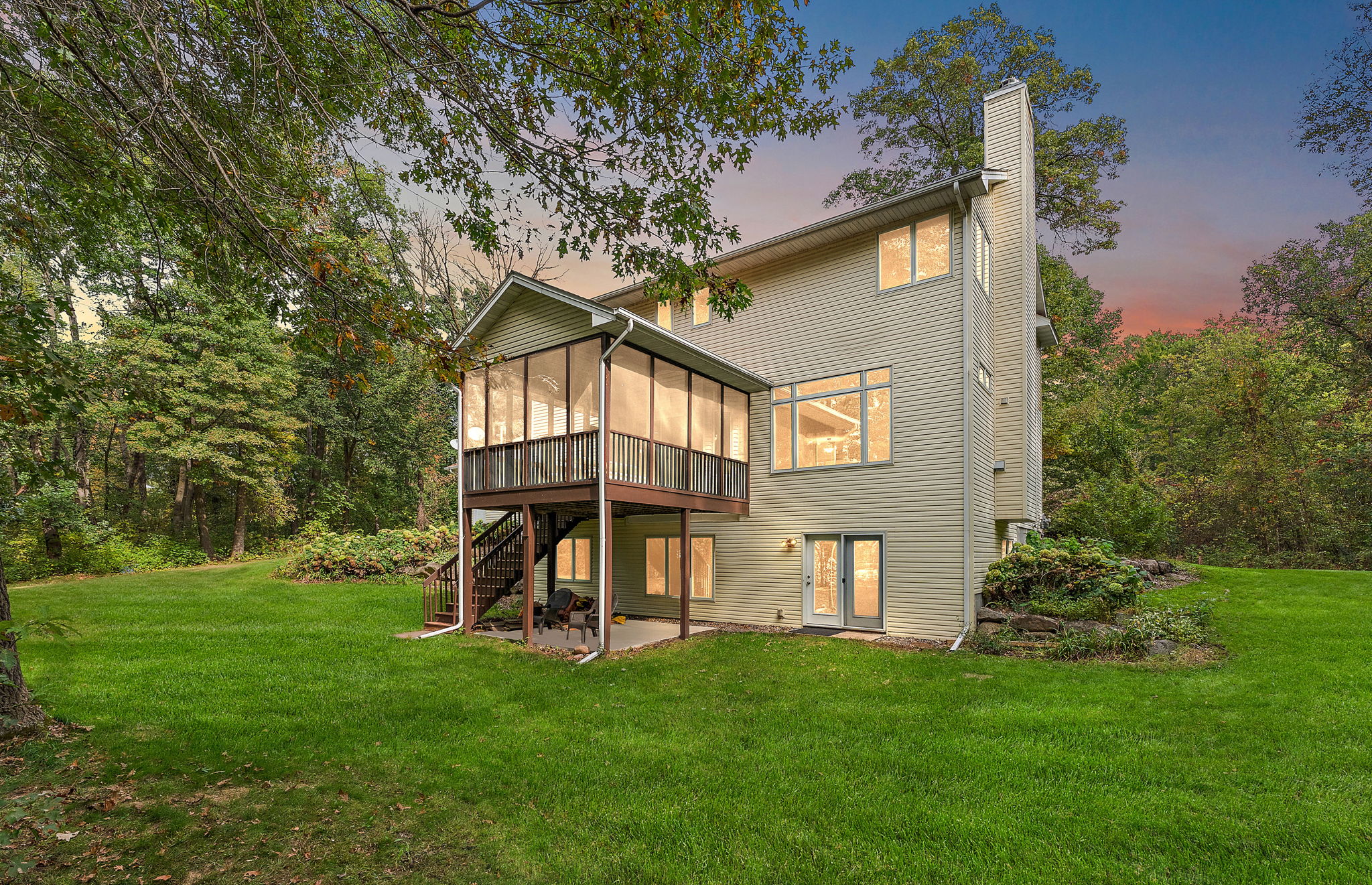 UAV Vision Media Twilights (2)