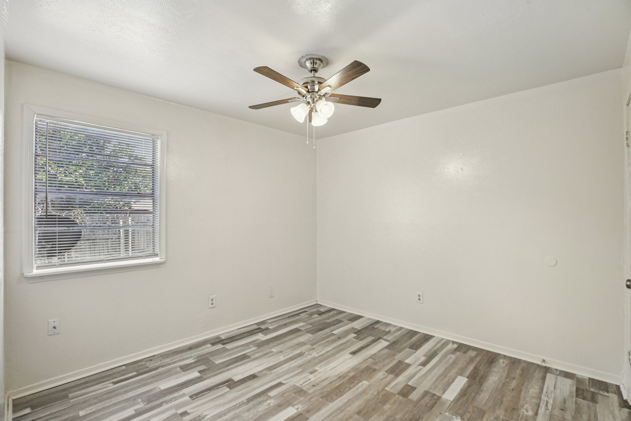 Evergreen Cir #A-S2210-010.jpg