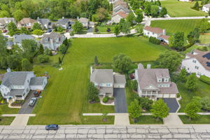  Photo 40