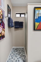Bathroom 2_2