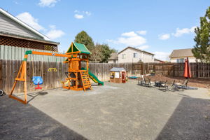  Photo 36