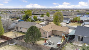  Photo 45