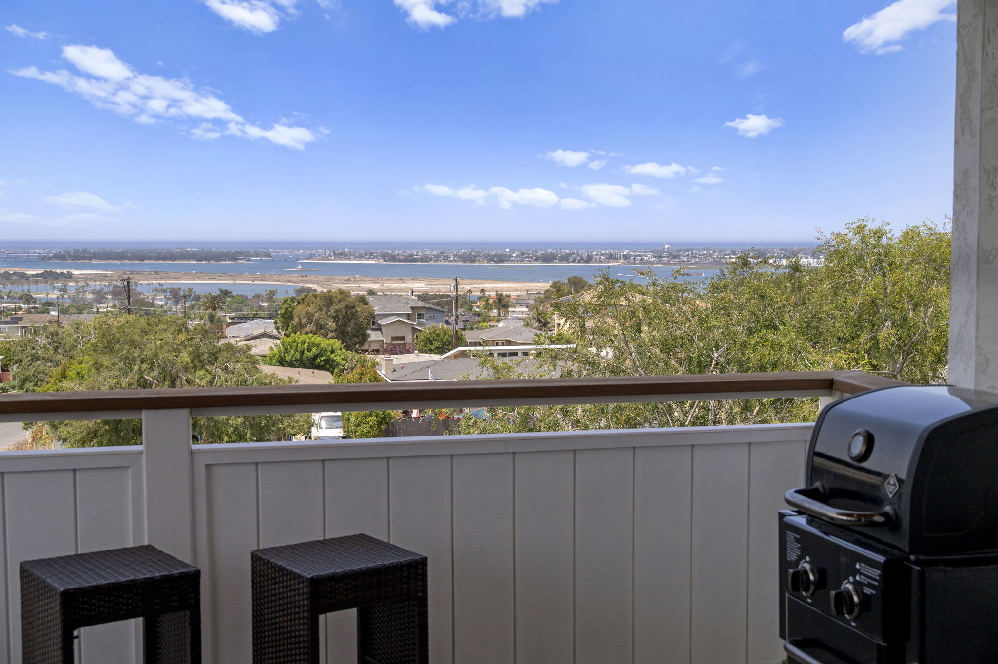  Photo 141