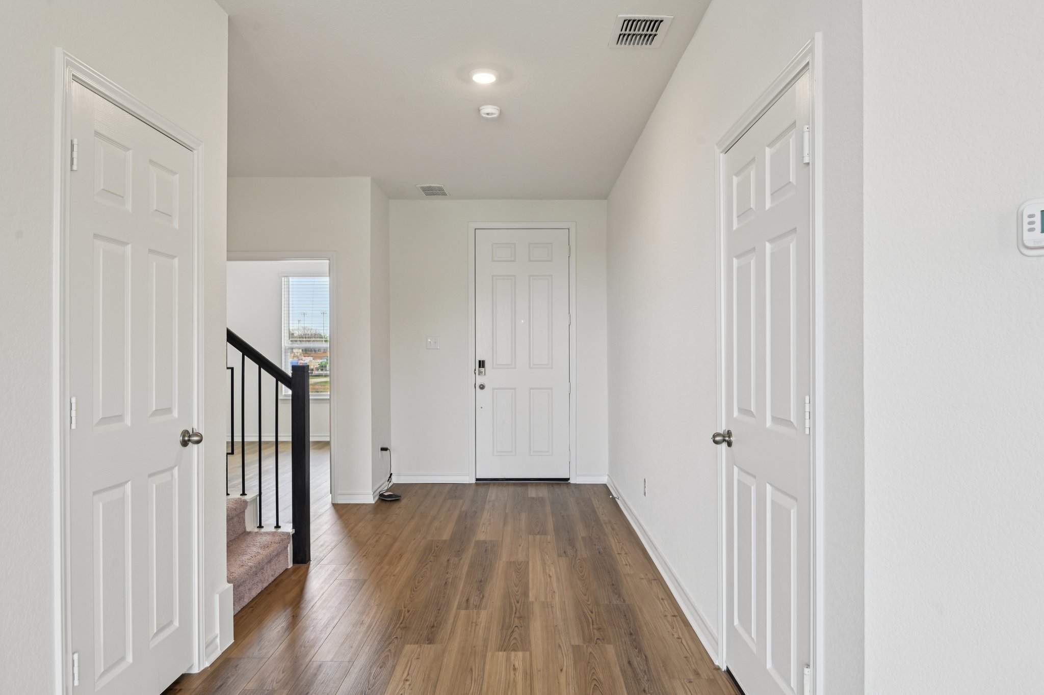 Goldfinch Dr-S2903-007.jpg