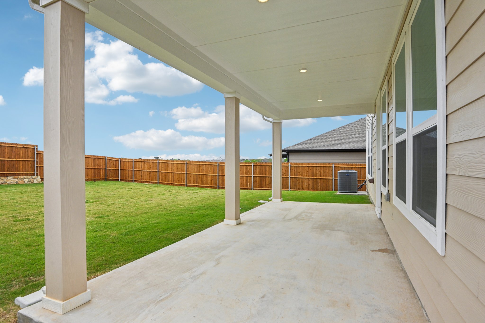 Goldfinch Dr-S2903-051.jpg