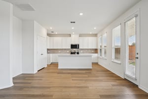 Goldfinch Dr-S2903-017.jpg