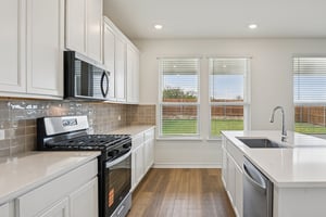 Goldfinch Dr-S2903-020.jpg