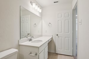 Goldfinch Dr-S2903-033.jpg