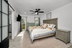 Master Bedroom1a