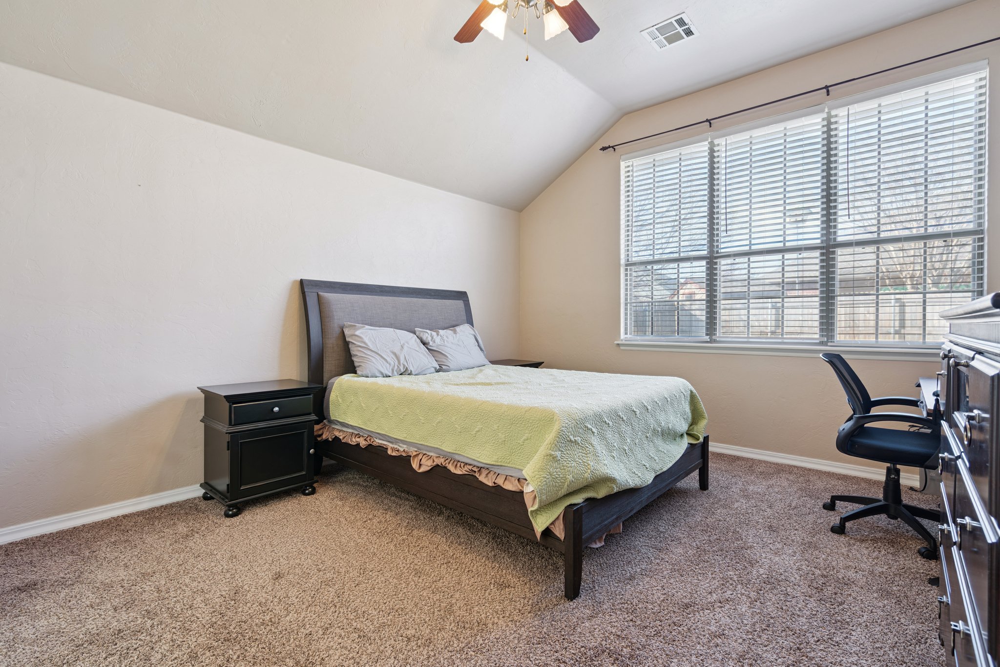 2705 SE 96th St_022.jpg