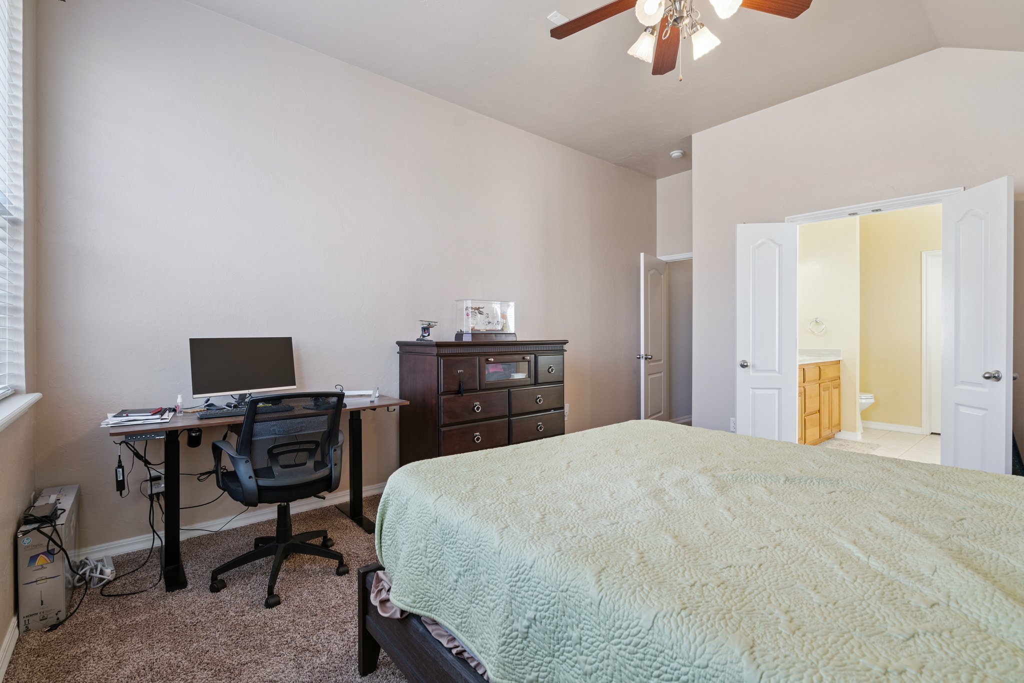 2705 SE 96th St_024.jpg