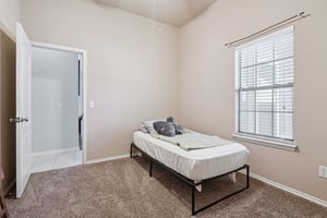 2705 SE 96th St_032.jpg