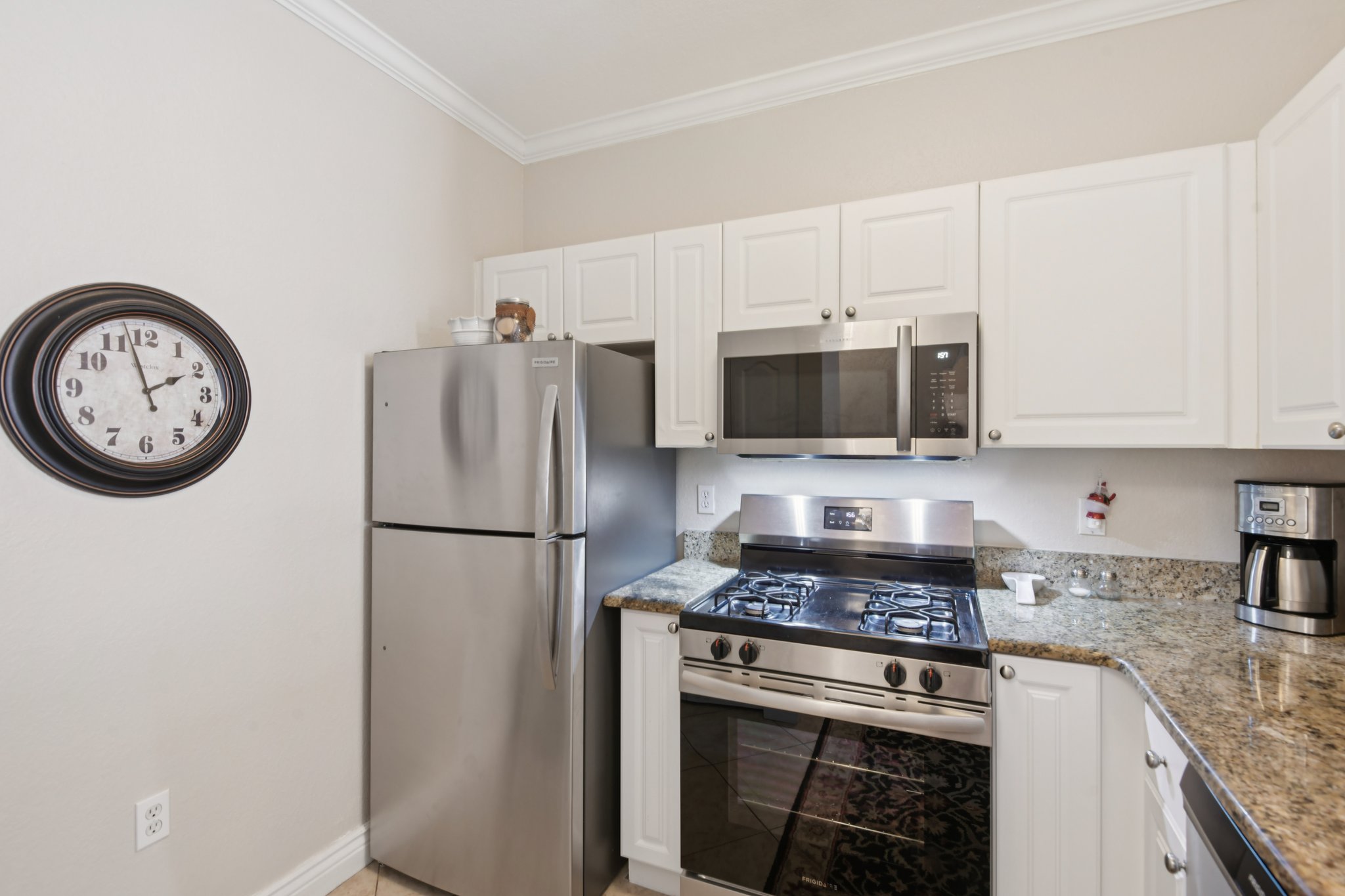 Via Murano unit 114-S2108-014.jpg