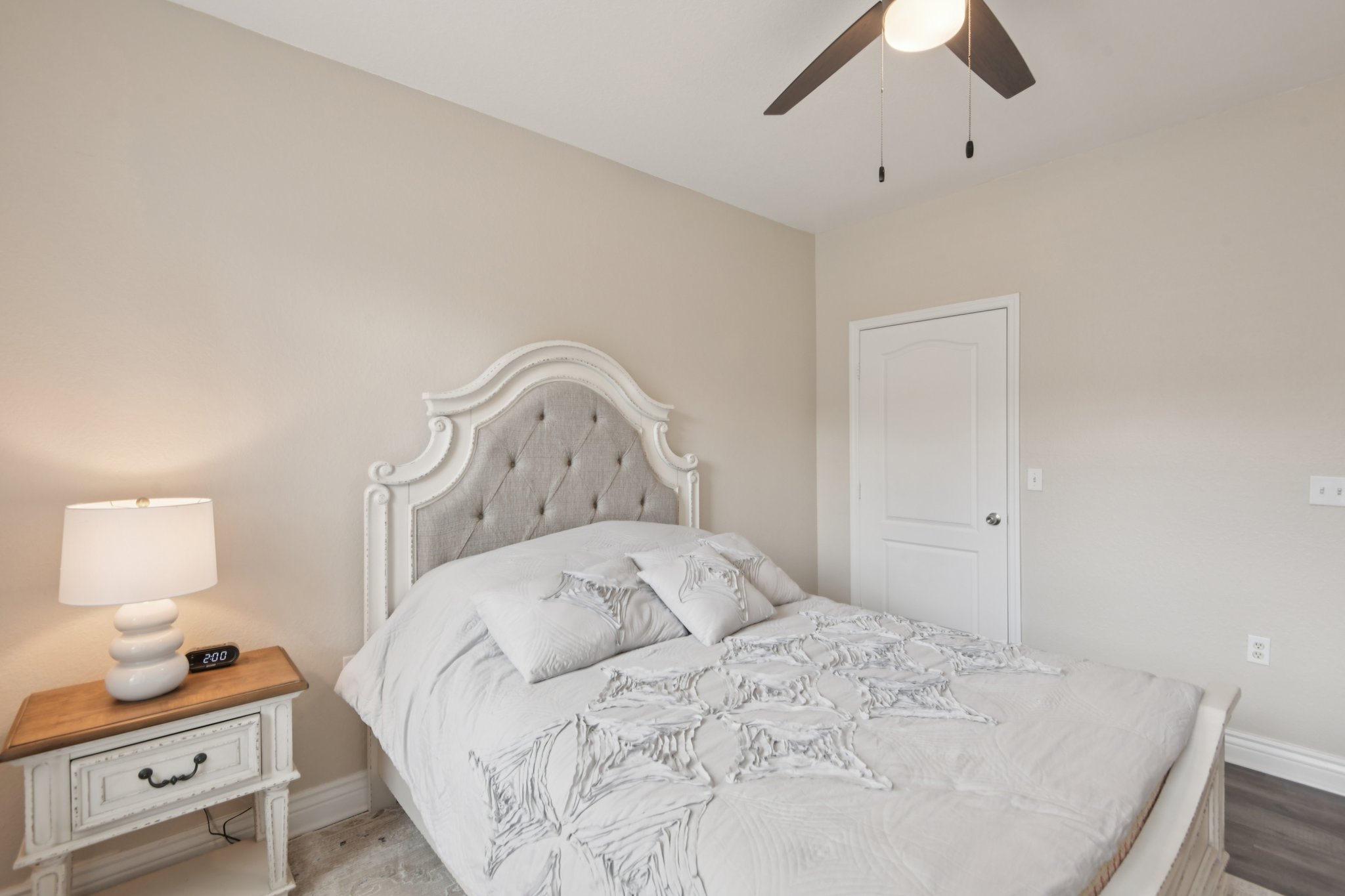 Via Murano unit 114-S2108-018.jpg