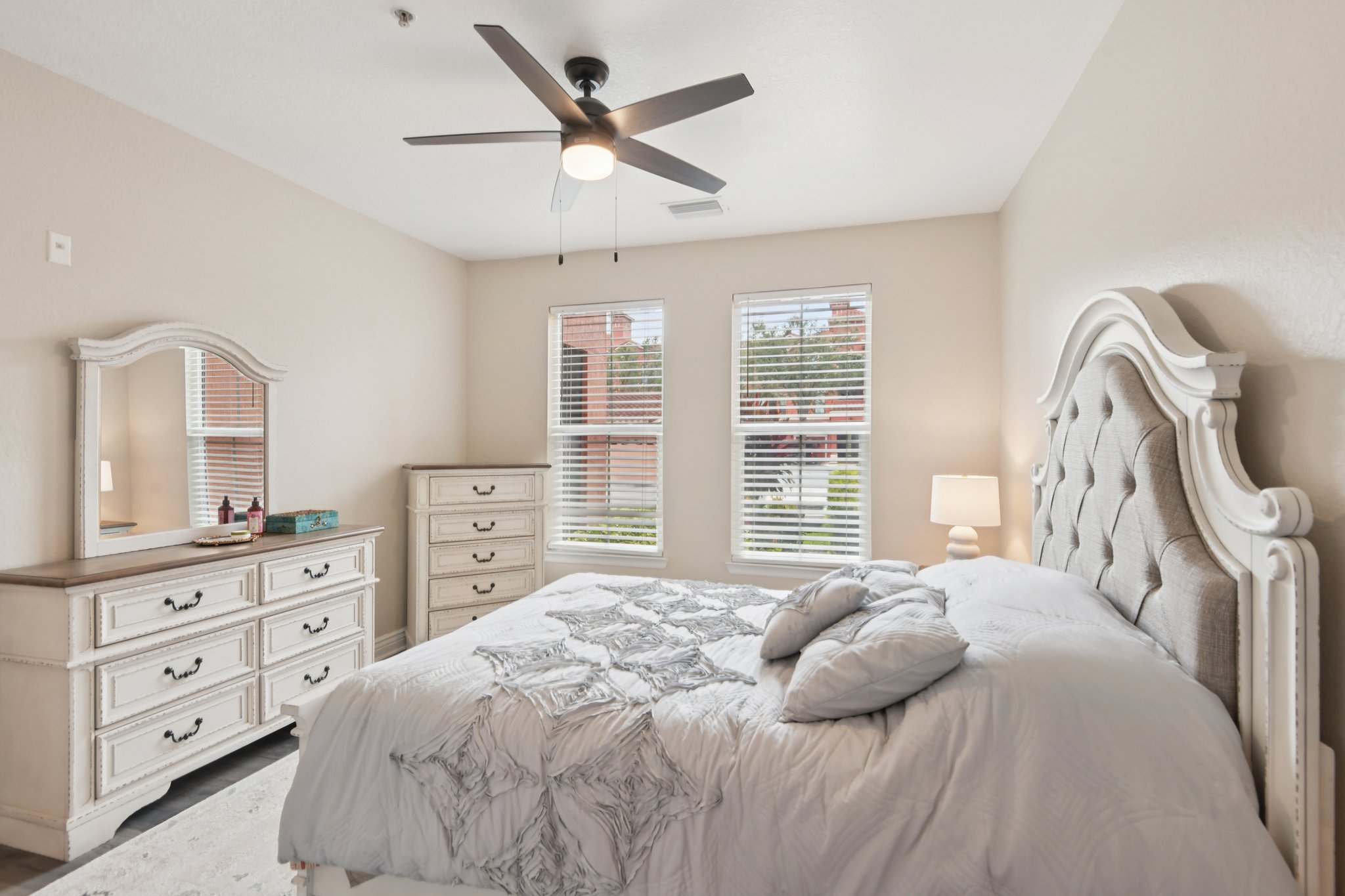 Via Murano unit 114-S2108-019.jpg
