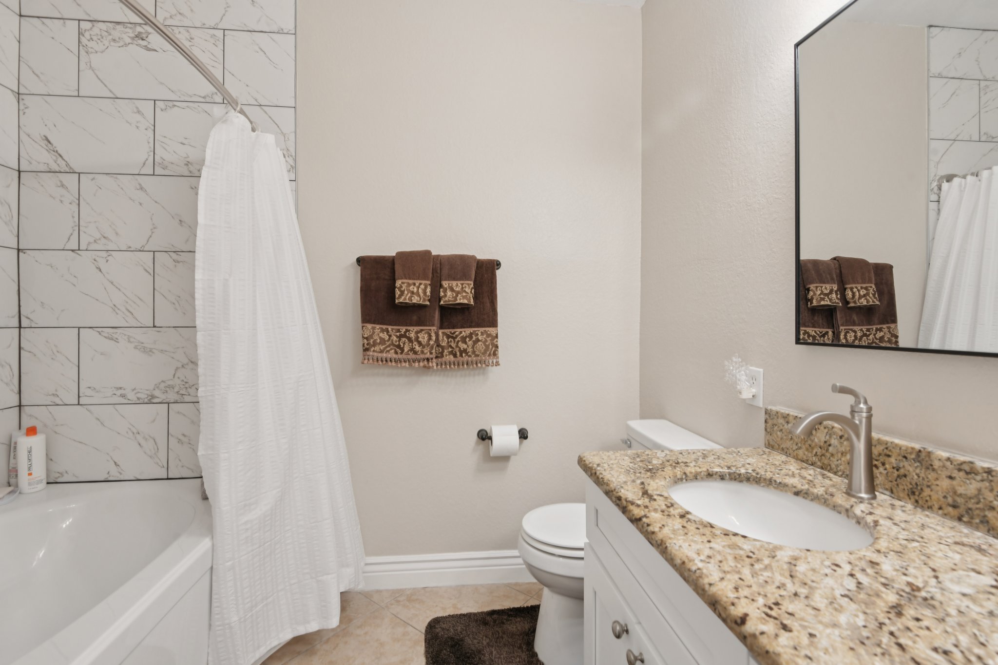 Via Murano unit 114-S2108-023.jpg