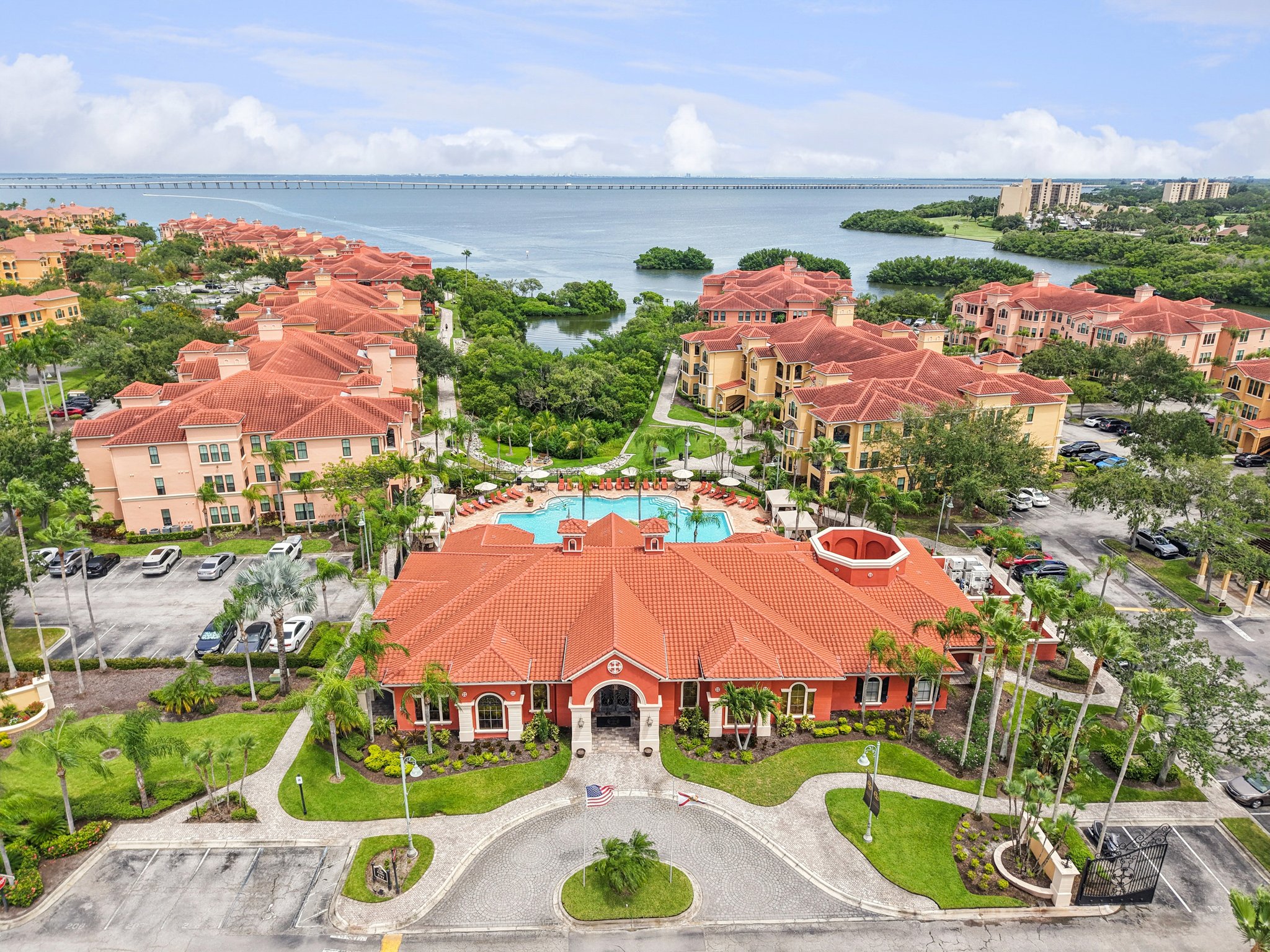 Via Murano unit 114-S2108-036.jpg