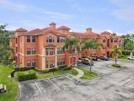 Via Murano unit 114-S2108-029.jpg